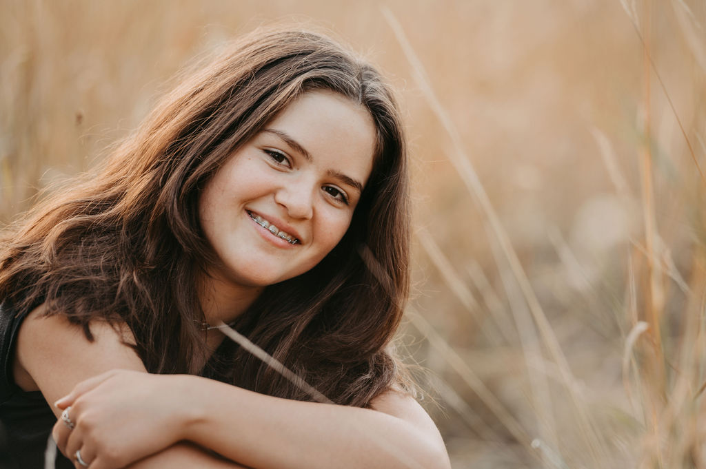 audele-fotografie-familie-auf-der-wiese (12)