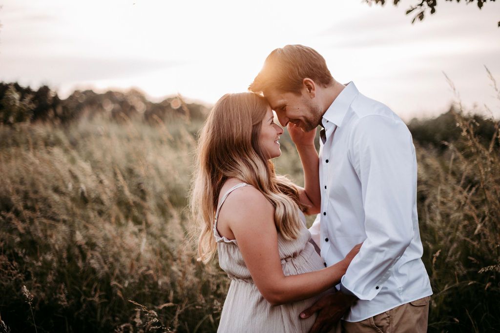 audele-fotografie-babybauch-bald-zu-dritt (12)