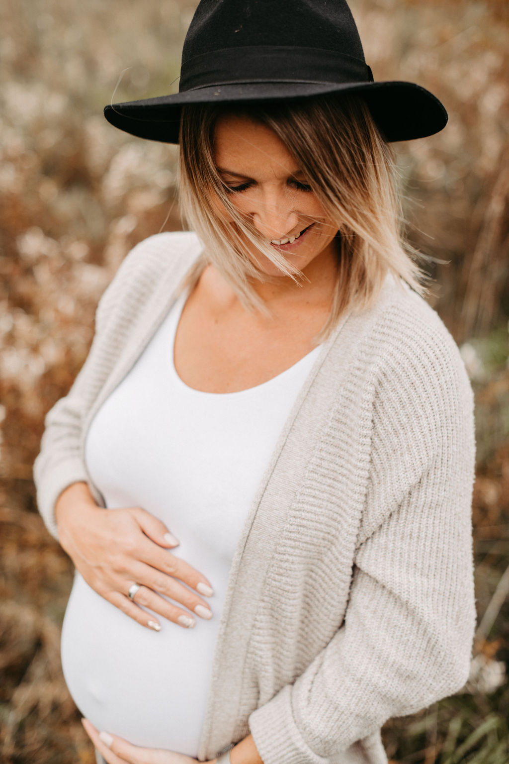 audele-fotografie-babybauch-herbstlich (2)