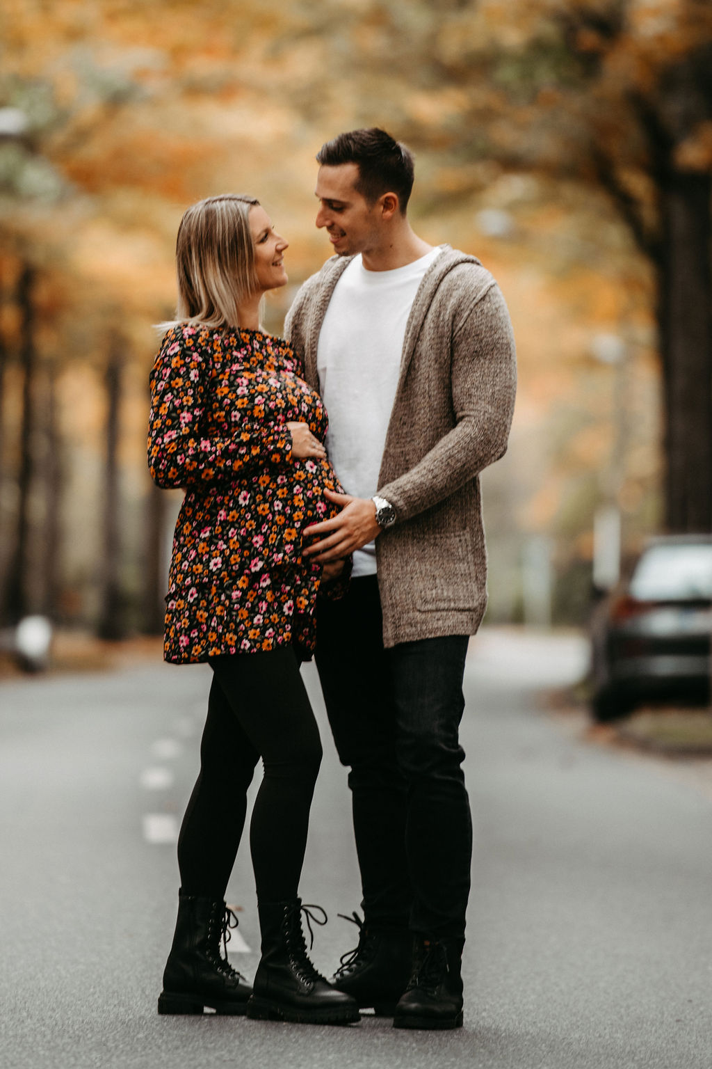 audele-fotografie-babybauch-herbstlich (4)