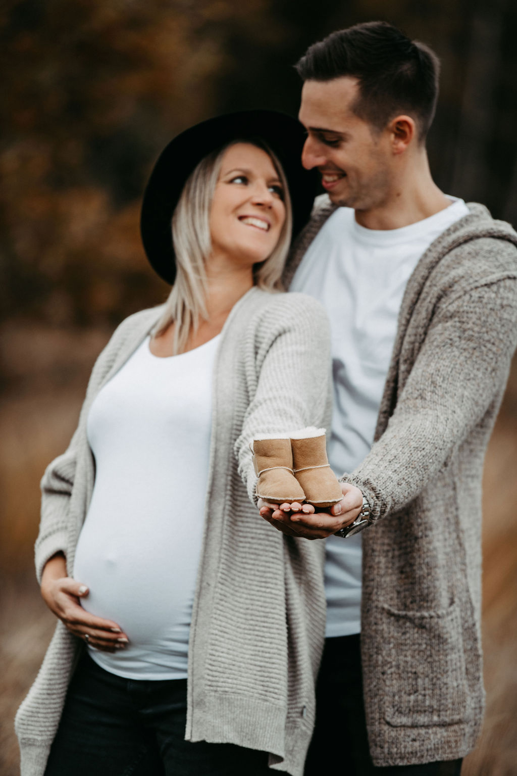 audele-fotografie-babybauch-herbstlich (9)