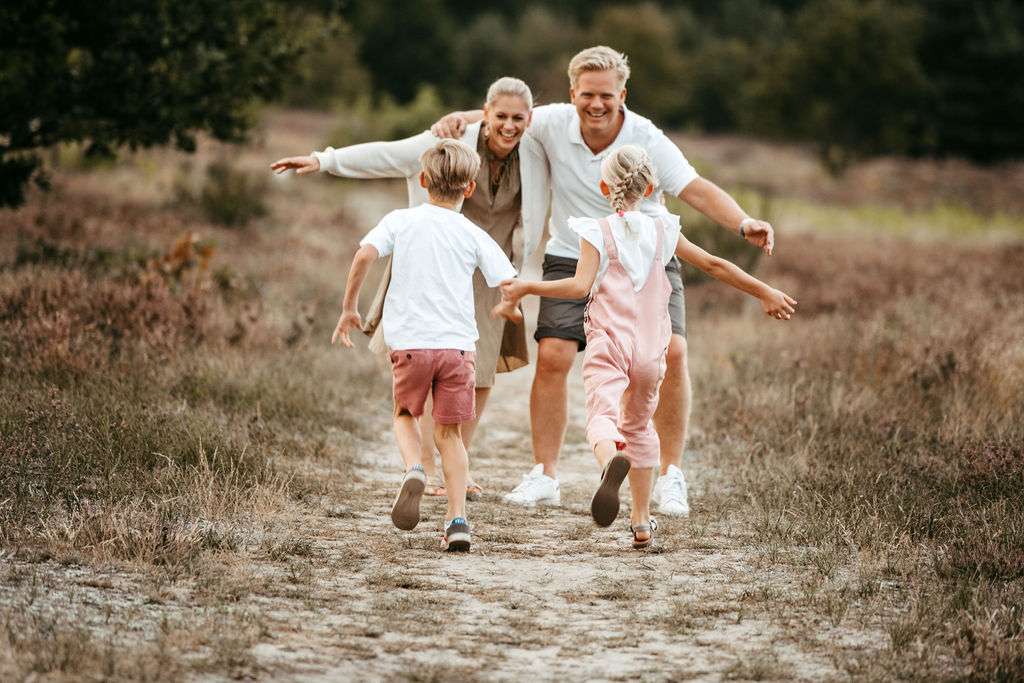 audele-fotografie-familie-in-der-heide (6)