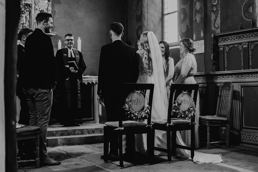 audele-fotografie-hochzeit-reportage-trauung-in-der-kirche (6)