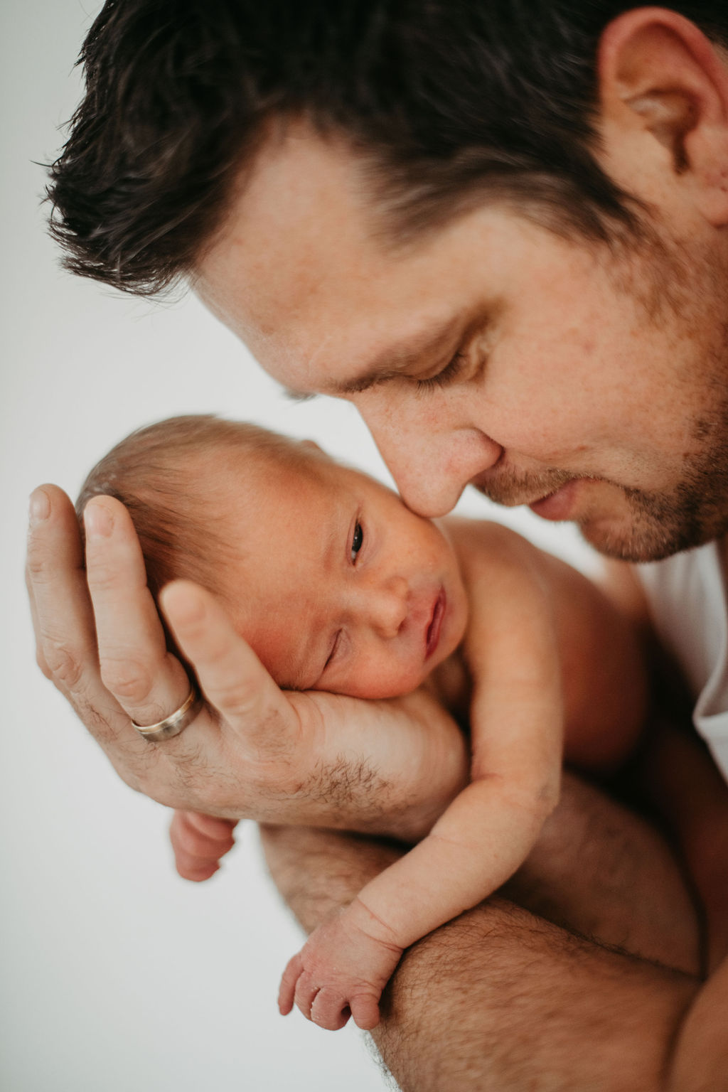 audele-fotografie-neugeborene-kleiner-bruder (24)